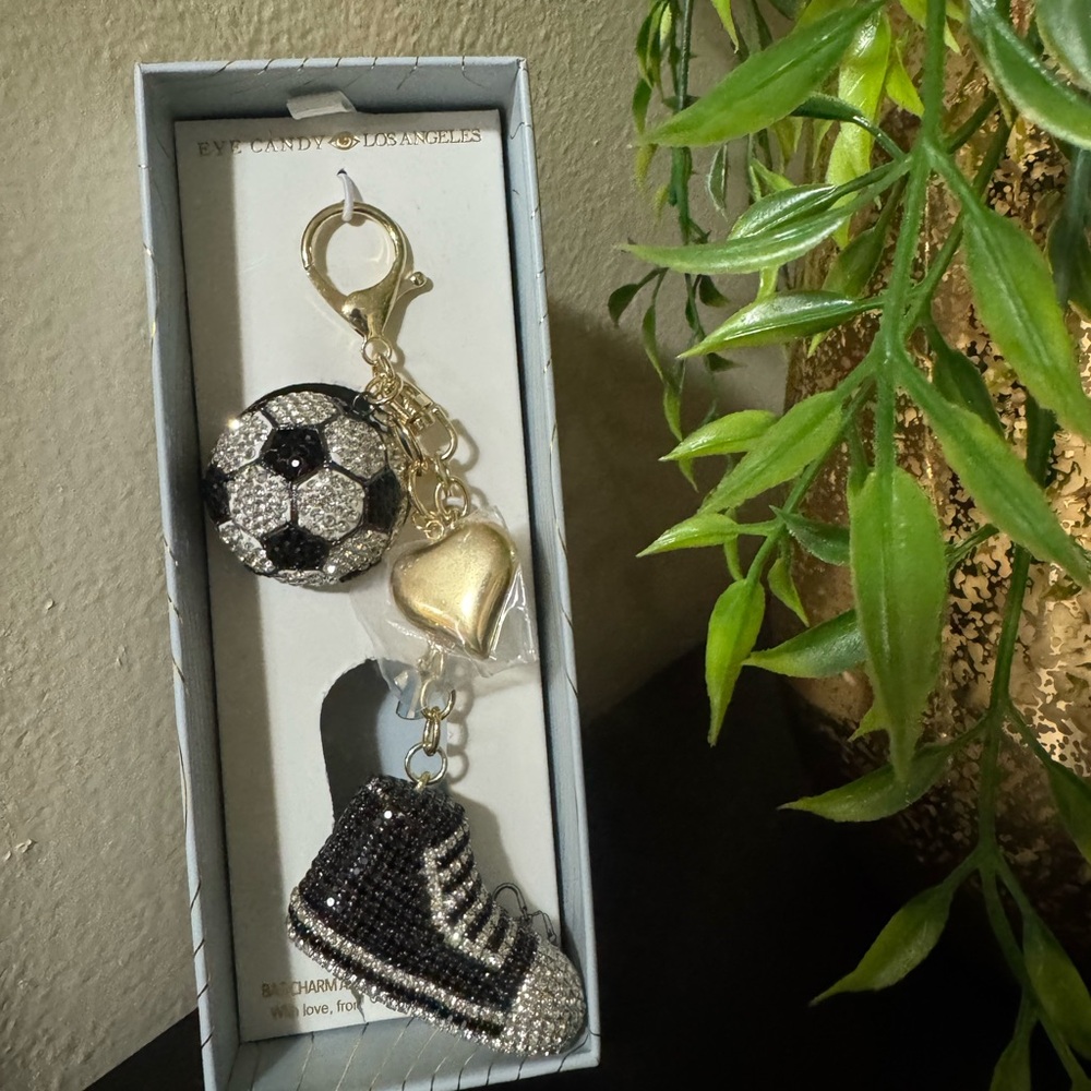 eye candy Gold Clip Soccer Ball & Black Pom-Pom Bag Charm